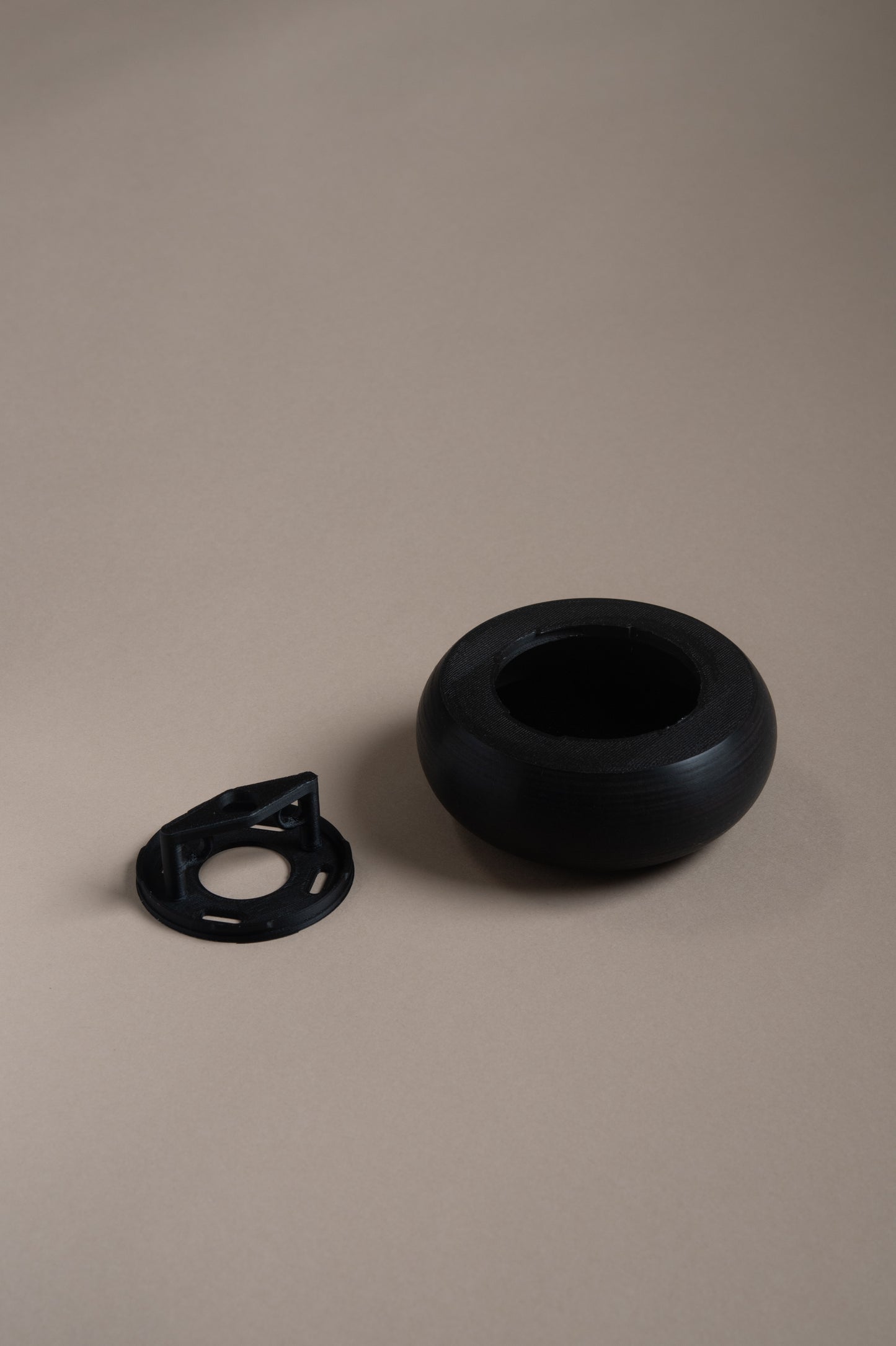 Round 1 - Lighting canopy - Black
